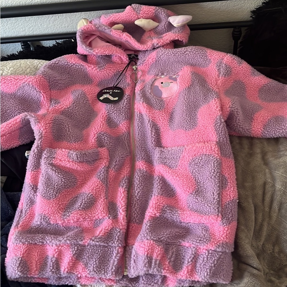 ❌SOLD DO NOT PURCHASE WILL NOT REFUND❌Squishmallow Patty the Cow Jacket